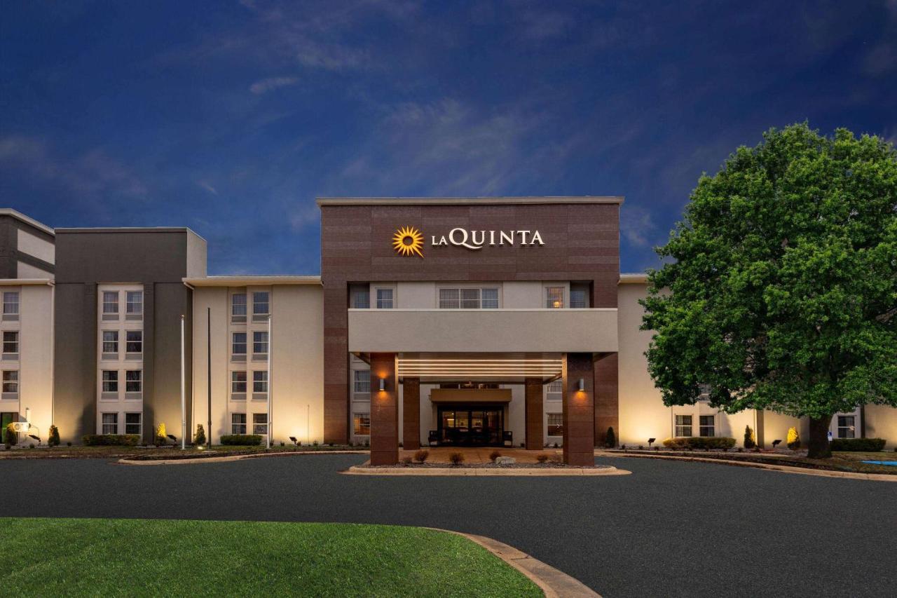 Отель La Quinta By Wyndham Джонсборо Экстерьер фото